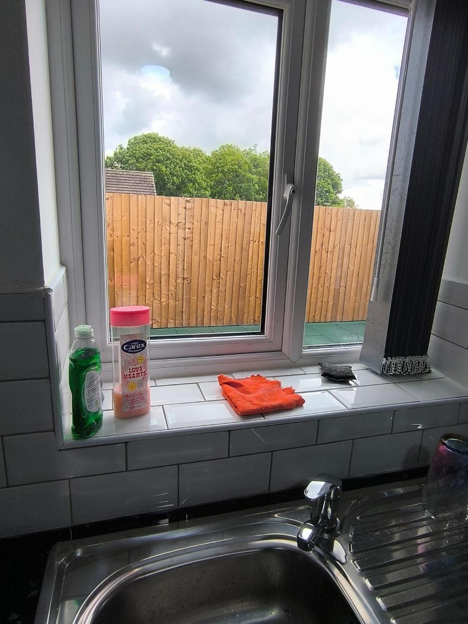 Spacious Full Home - Perfect For Families & Groups Oldbury  Exterior foto